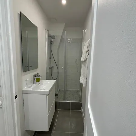 Entier Pour 2 Personnes Paris